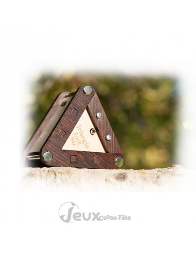 Boîte secrète en bois Triangle Trick Box